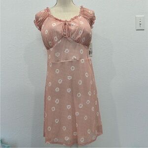 NWT XL Dress pink with white sun flowers and plaid pattern